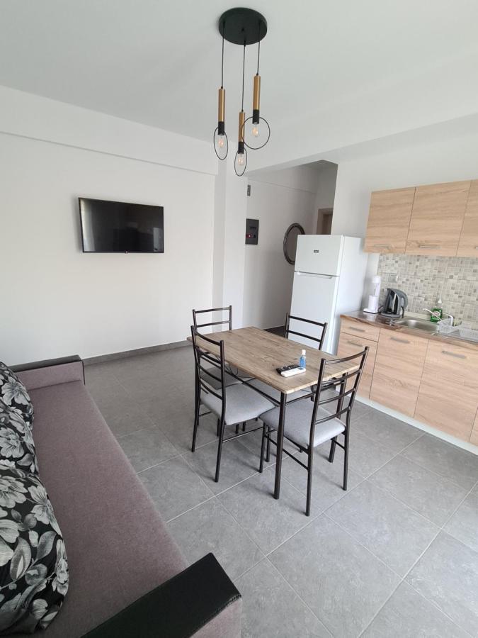 Seaside Apartments 케라모티 외부 사진